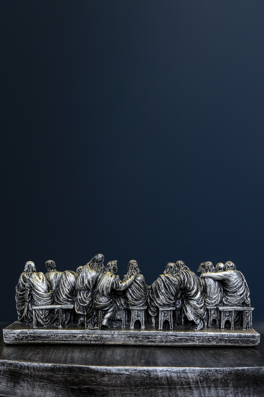 The Last Supper Statue