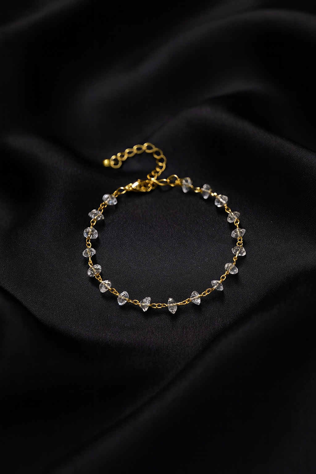 Clavorra Butterfly Bloom – Elegant Silver Flower Bracelet