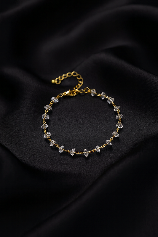 Clavorra Butterfly Bloom – Elegant Silver Flower Bracelet