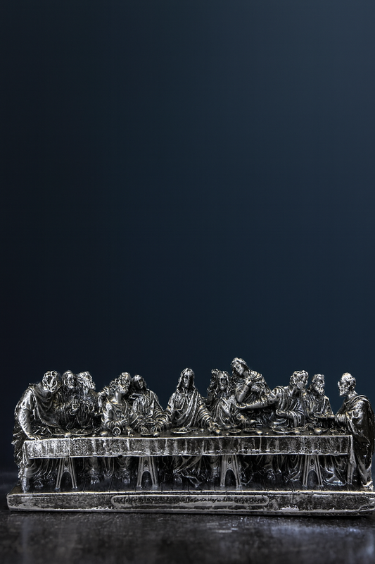 The Last Supper Statue
